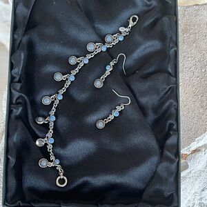 Premier Designs Bracelet and Earrings Silver-tone With Blue Accents